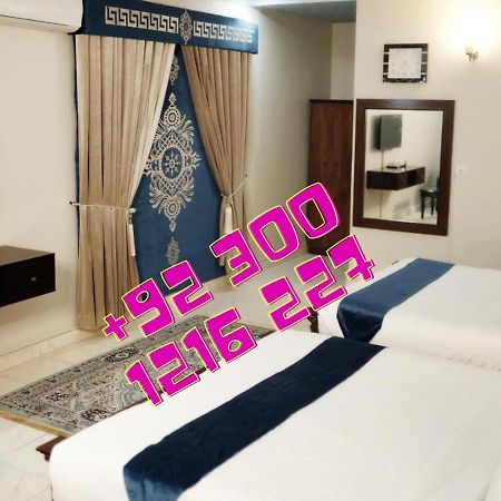 Diamond Lodge Karaczi Zewnętrze zdjęcie