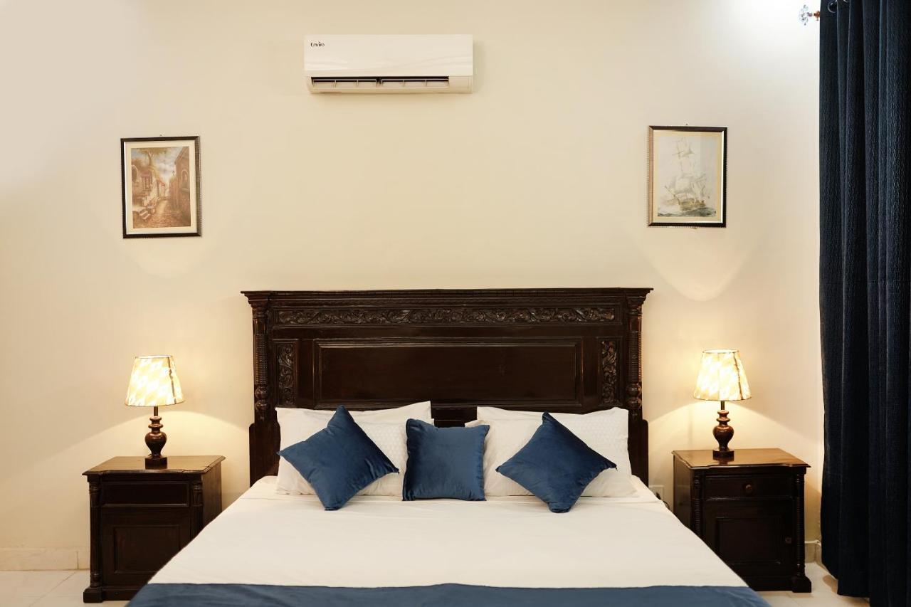 Diamond Lodge Karaczi Zewnętrze zdjęcie