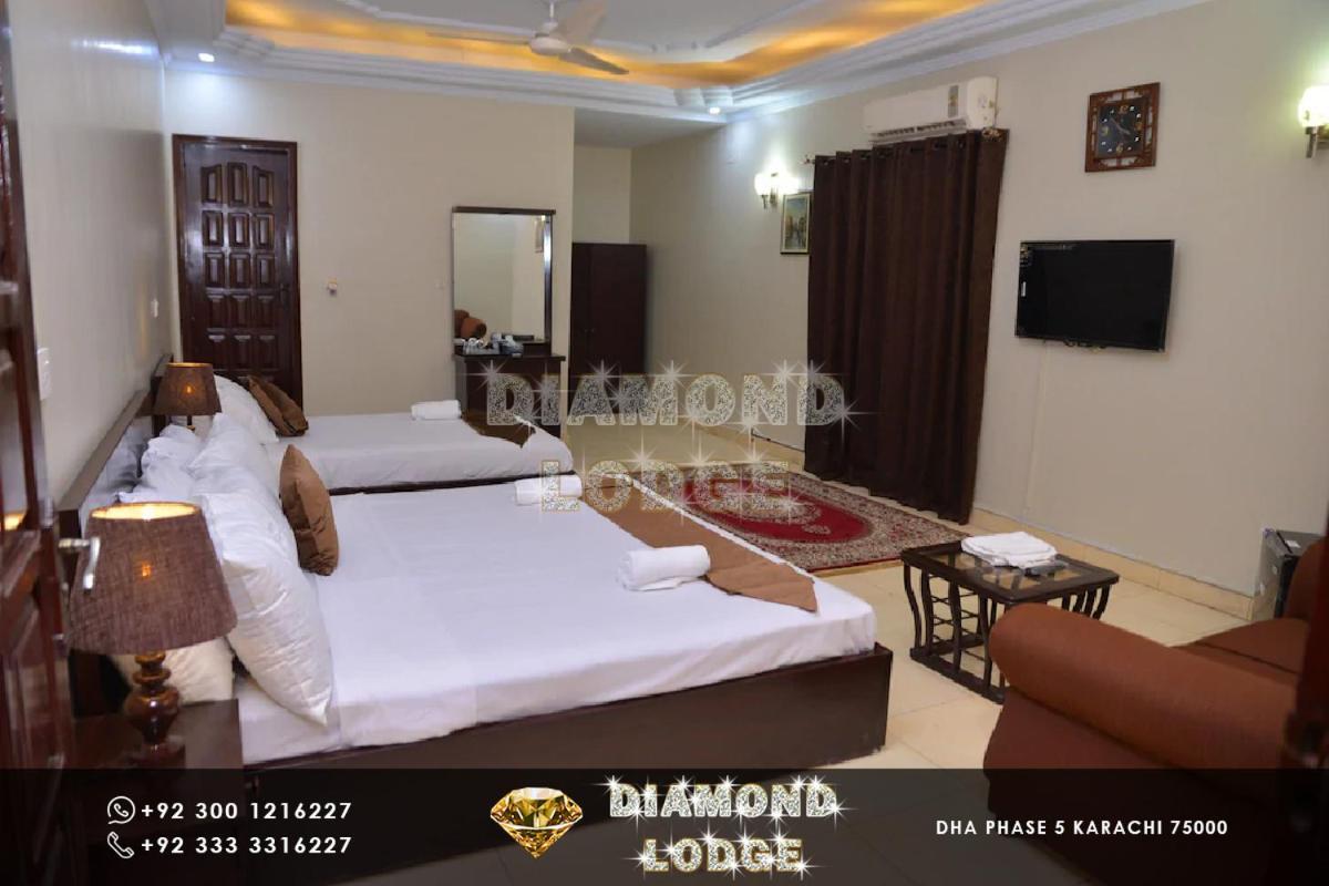 Diamond Lodge Karaczi Zewnętrze zdjęcie
